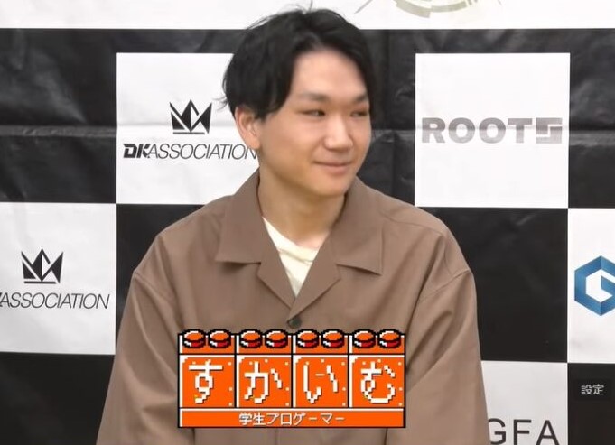 前世の正体は元プロゲーマーのすかいむ！
